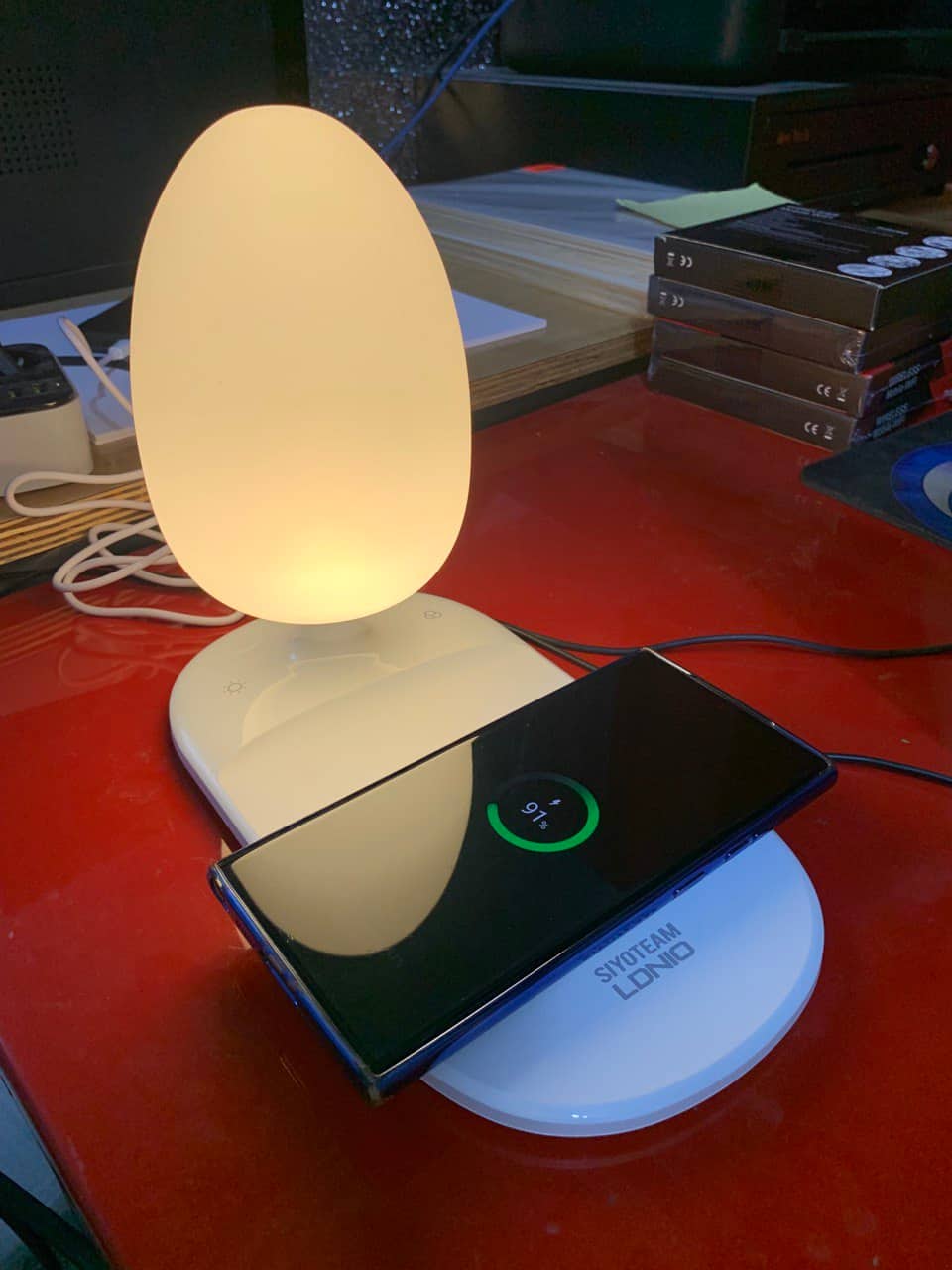 Veilleuse à luminosité réglable, chargeur de téléphone sans fil LDNIO Y3 - Électronique - صورة 6