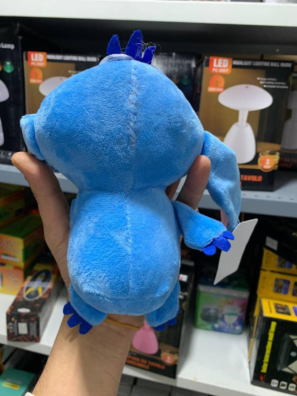 Disney Stitch en peluche  20cm  - Jouet & Gaming - صورة 11