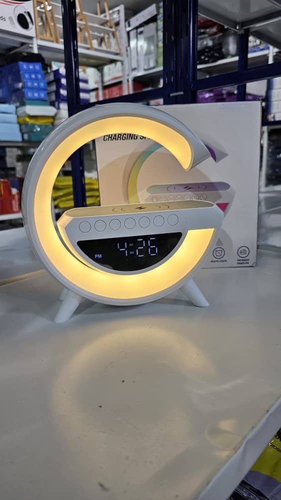 Réveil et Haut-parleur Bluetooth RGB intelligente type Big G Wireless Charger V3  -  BT-3401 - Électronique - صورة 8