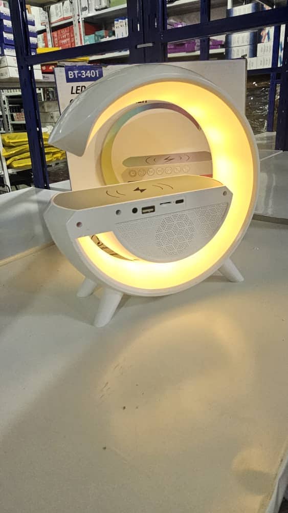 Réveil et Haut-parleur Bluetooth RGB intelligente type Big G Wireless Charger V3  -  BT-3401 - Électronique - صورة 9