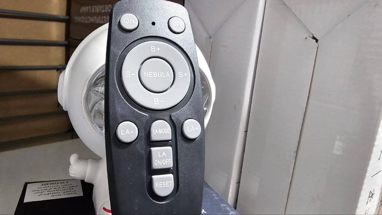 Projecteur De Lumière D'astronaute Ciél Etoilé nébuleuse galaxy V3 - Électronique - صورة 5