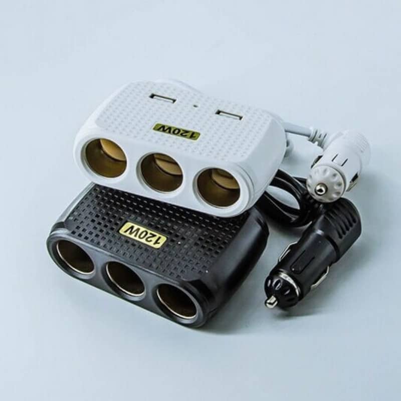 Chargeur de voiture avec 2 USB et 3 allume-cigare 5V - Divers - صورة 3