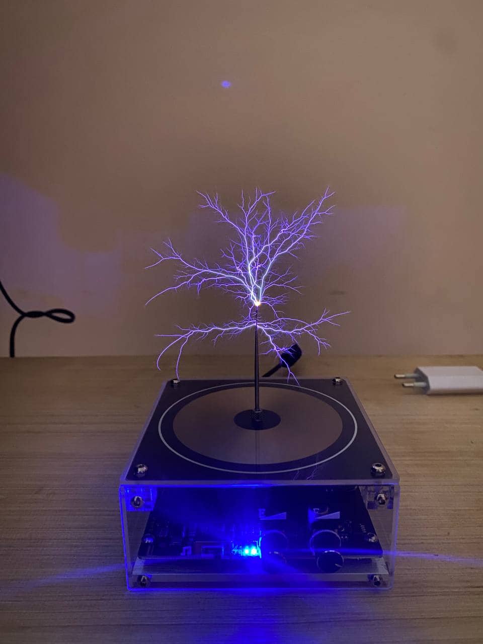 Bluetooth Mini Music Tesla Coil Kit,10 Cm Solid State Touchable Artificial Lightning - Électronique - صورة 16