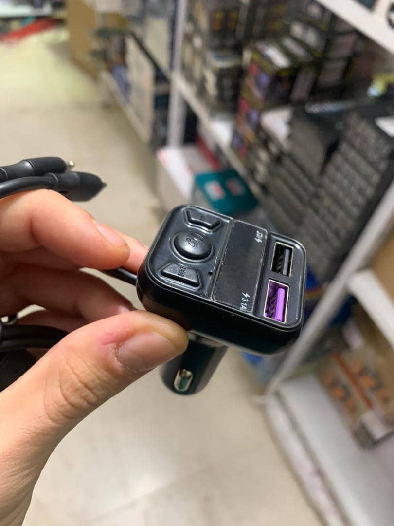 Transmetteur Bluetooth pour voiture, Voiture MP3 Radio AUX CS10 - Électronique - صورة 3