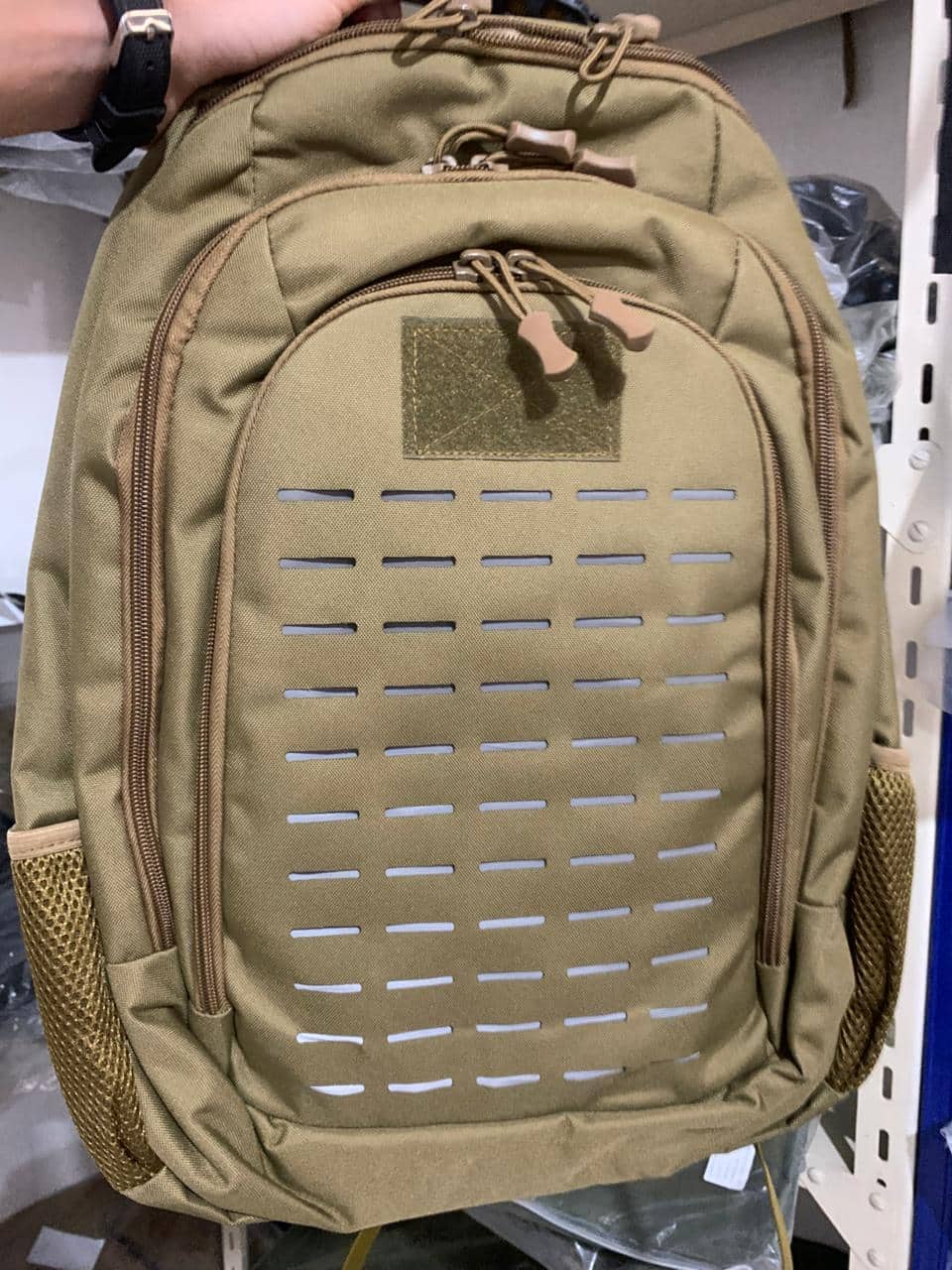 Sac à dos tactique USB pour camping, sac militaire 15,6 pouces - Camping et Randonnée - صورة 7