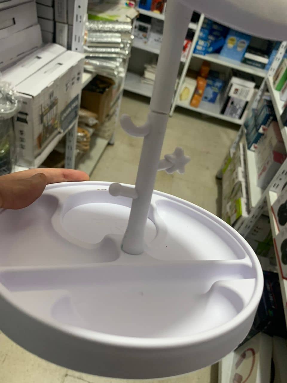 Miroir cosmétique avec lumière LED en forme Rond Rechargeable - Soins et Beauté - صورة 7