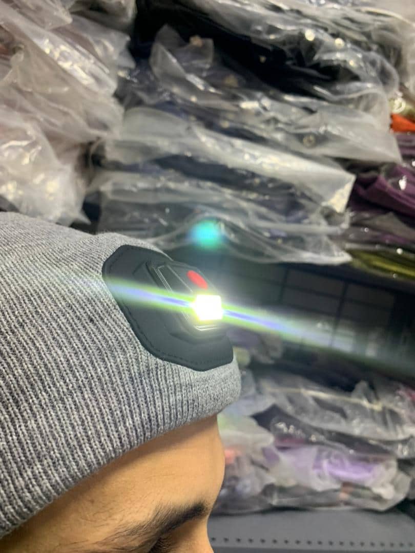 Bonnet LED Unisexe Rechargeable par USB – Gris - Camping et Randonnée - صورة 10