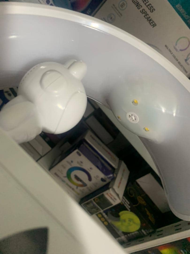 Haut Parleur Bluetooth et Humidificateur anti-gravité en forme de G - Électronique - صورة 8