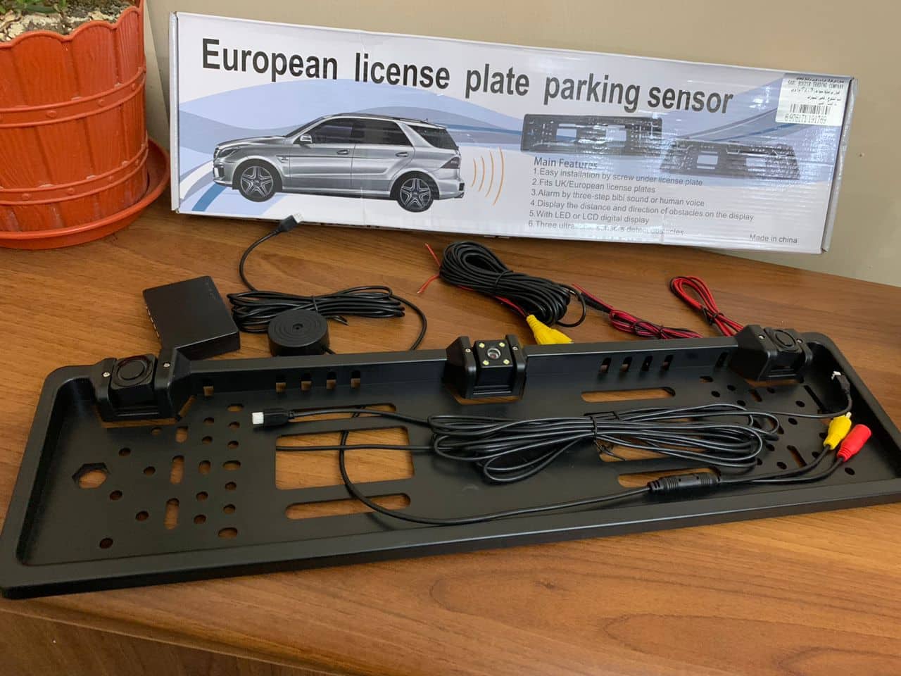 Caméra de recul HD Avec cadre de plaque d’immatriculation Standard et Radar de Recule - Accessoires Auto/Moto - صورة 10