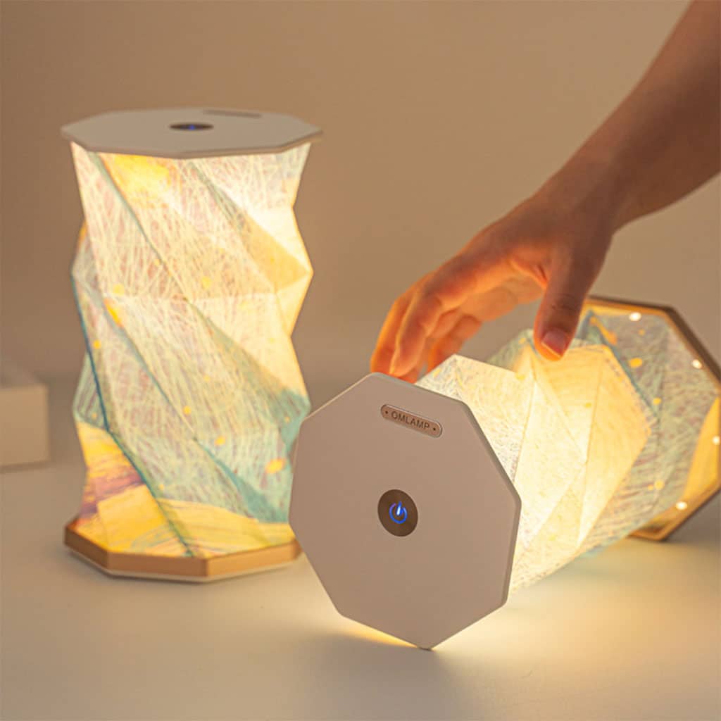 Lampe de lecture rotative portable en bois et papier Rechargeable à LED - Électronique - صورة 7