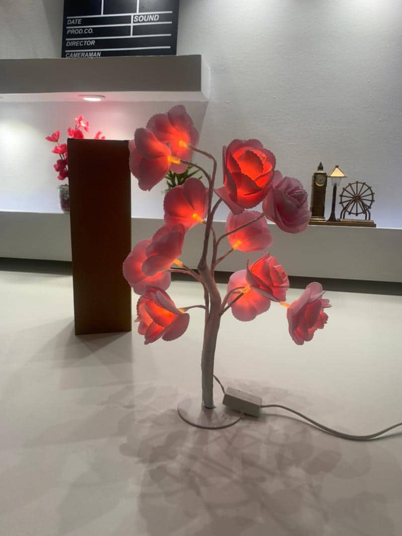 Lampe de Table fleur avec LED – مصباح طاولة زهور  - Décoration - صورة 9