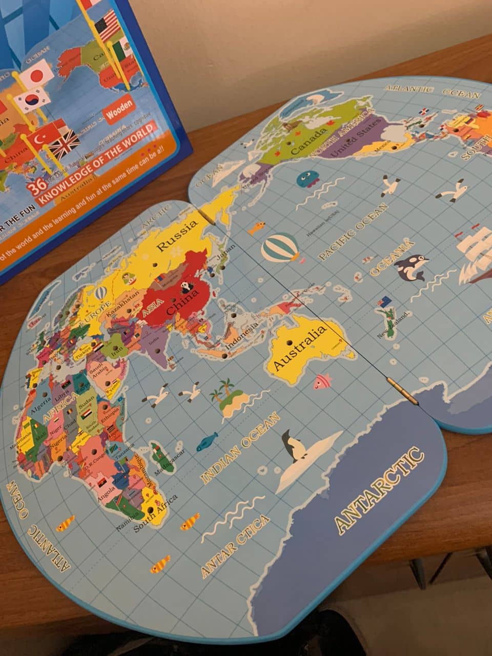 Puzzle Carte du Monde en Bois Pliable avec Drapeaux et Capitales – لعبة تعليمية للأطفال خريطة العالم مع الأعلام والعواصم - Jouet & Gaming - صورة 12