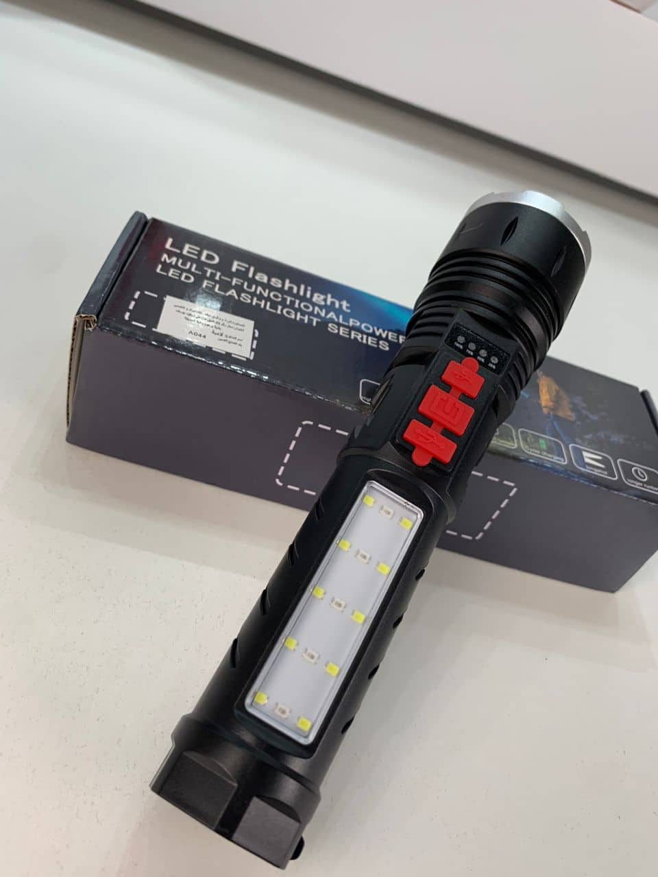 Lampe de Poche Téléscopique 50 LED – مصباح يدوي - Outillage et Bricolage - صورة 7