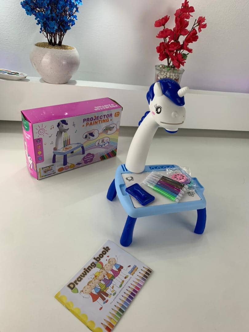 Jouet Projecteur de Dessin Aolieh, Table de Dessin Éducative pour Enfants avec Projecteur LED et Accessoires – لعبة جهاز عرض الرسم للأطفال - Jouet & Gaming - صورة 9