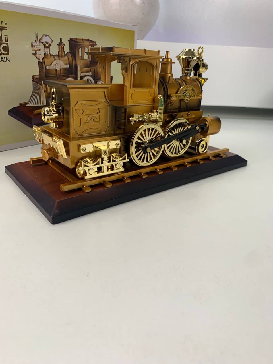 Boîte à Musique Locomotive Mobile en Bronze – علبة موسيقى قاطرة متحركة - Décoration - صورة 9