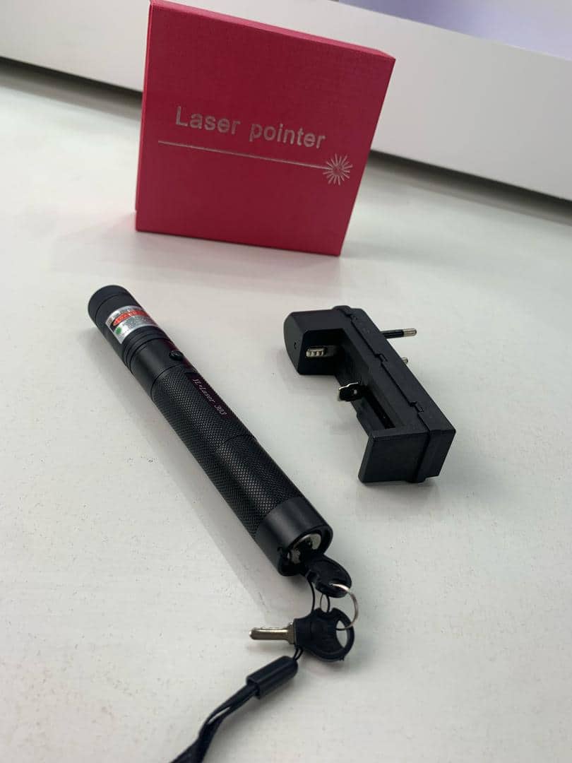 Pointeur Laser Puissant Multifonctions 2000 Mètres - مصباح ليزر قوي للمسافات الطويلة متعدد الوظائف - Électronique - صورة 9