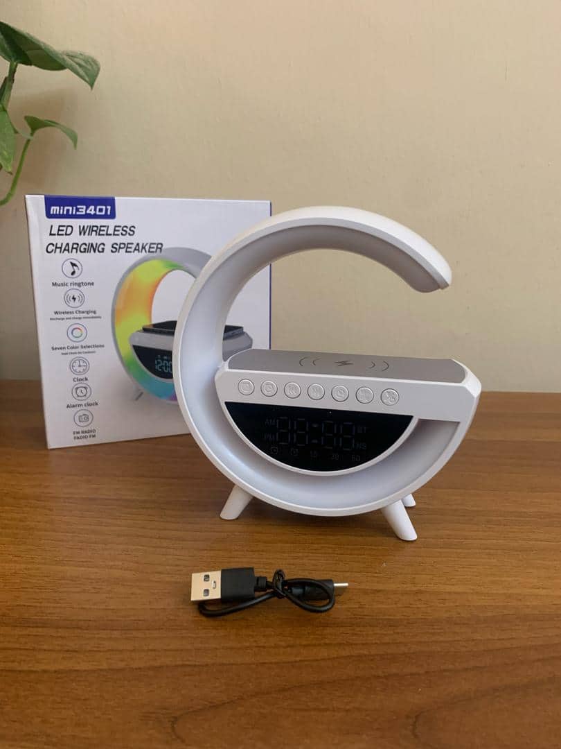 Lampe d'Ambiance LED avec Chargeur Sans Fil et Enceinte Bluetooth - مصباح مع شاحن لاسلكي ومكبر صوت بلوتوث - Électronique - صورة 8
