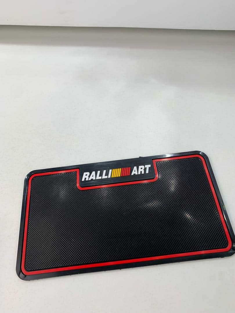 Tapis Antidérapant pour Voiture | منظم أغراض غير قابل للانزلاق للسيارة - Accessoires Auto/Moto - صورة 3