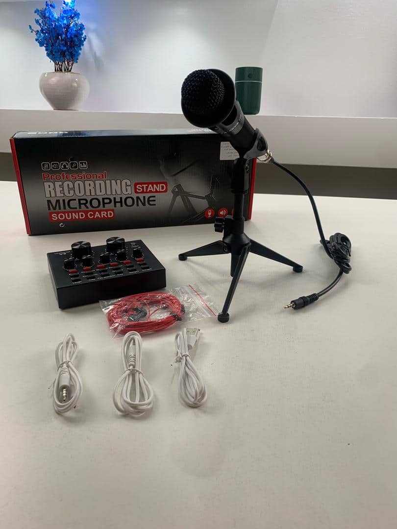 V8 Externe Live Carte Son avec Microphone Set – بطاقة صوت مع ميكروفون للتسجيلات الصوتية - Électronique - صورة 7