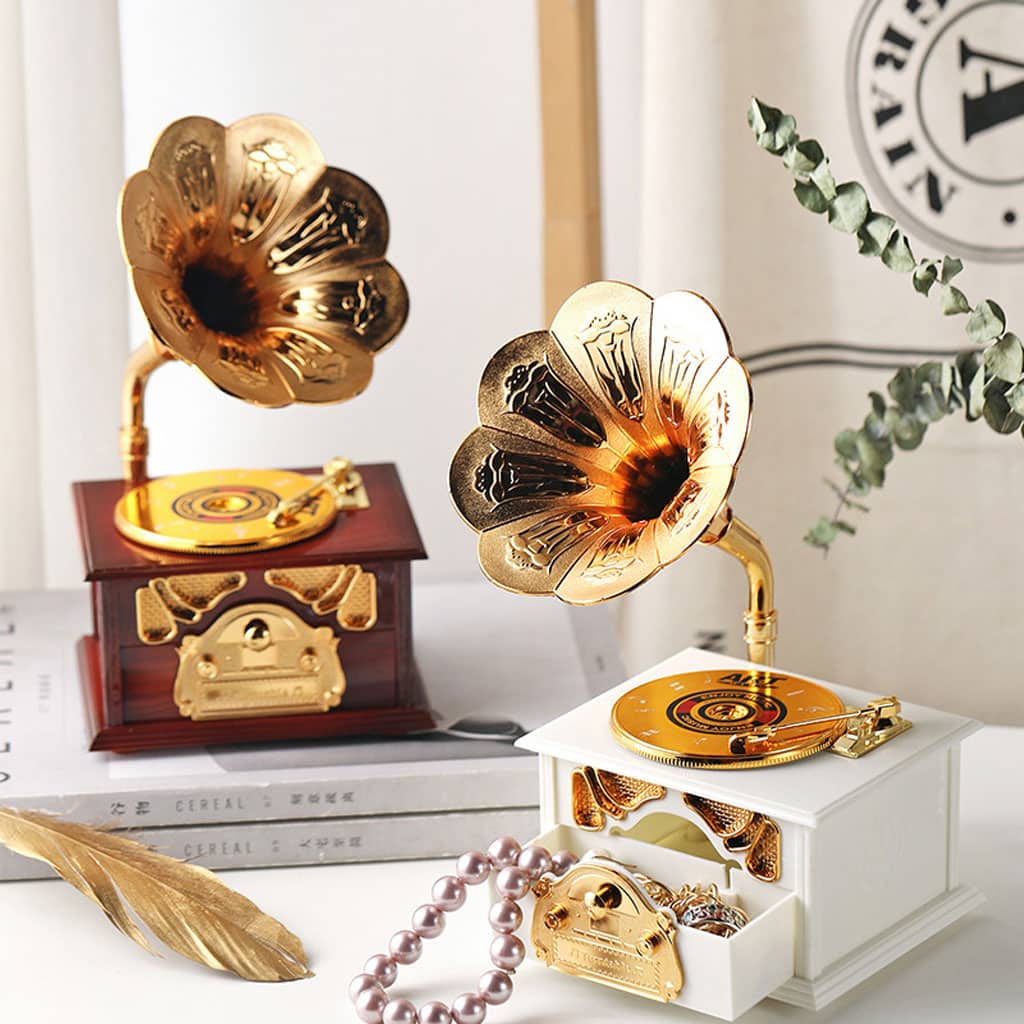 Phonographe trompette dorée et boîte à Bijoux Décorative – صندوق موسيقي - Décoration - صورة 3