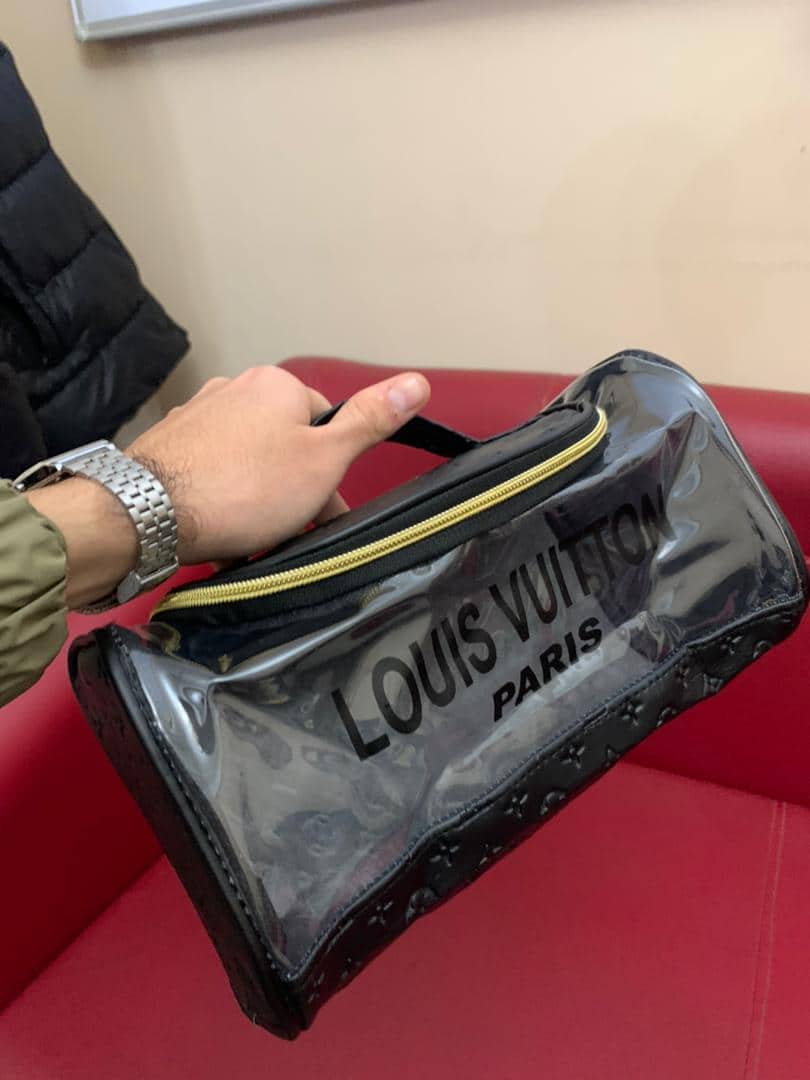Pochette de Bain pour Produits Cosmétiques LV Unisexe – حقيبة أغراض الحمام - ورشتنا - صورة 5