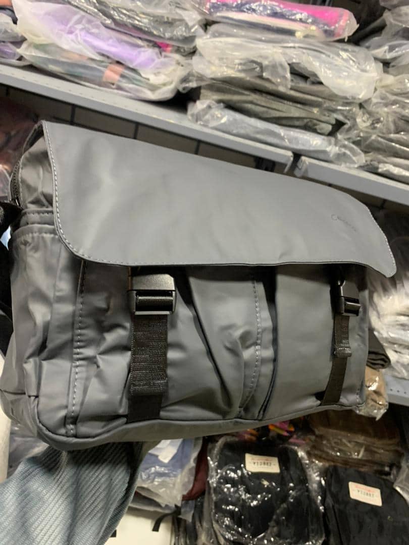 Celion Kail Sac à Bandoulière Décontracté pour Hommes – حقيبة أغراض رجالية - Sac à dos et Mode - صورة 6