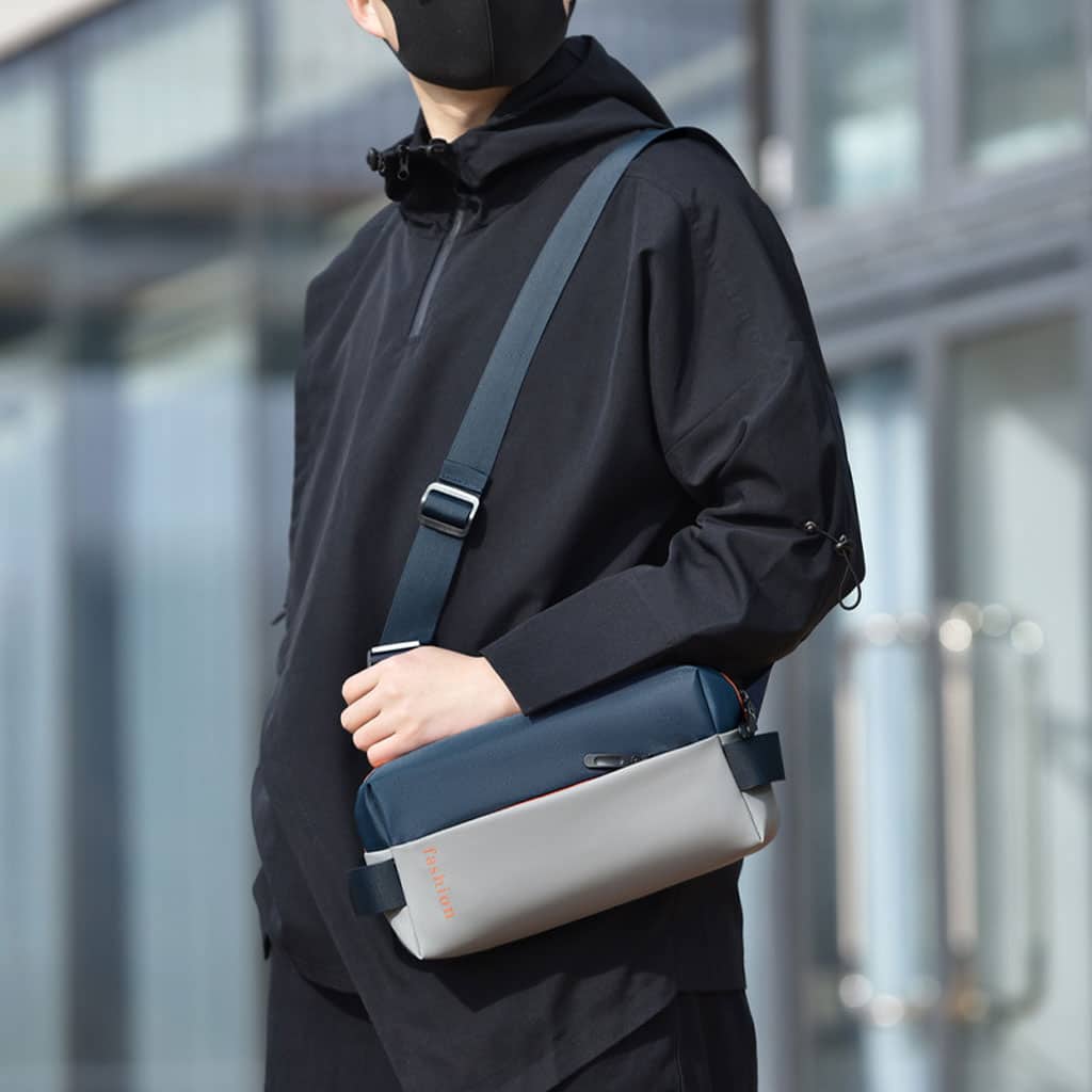Sac de Poitrine Fashion pour hommes avec bandoulière LX067 – حقيبة أغراض حجم كبير - Sac à dos et Mode - صورة 2