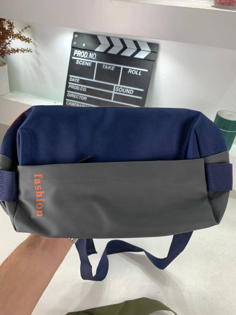 Sac de Poitrine Fashion pour hommes avec bandoulière LX067 – حقيبة أغراض حجم كبير - Sac à dos et Mode - صورة 12