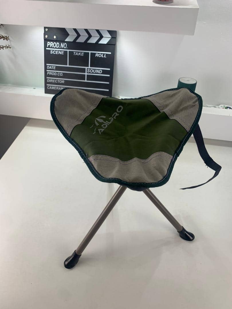 Tabouret Pliable Portable de Camping Facile à Transporté – كرسي محمول - Camping et Randonnée - صورة 7