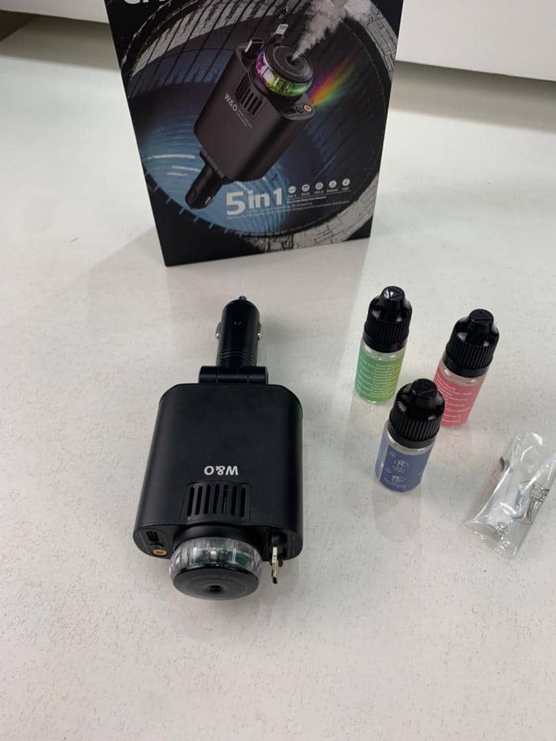 Chargeur voiture rétractable 5 en 1 avec aromathérapie et lumière des étoiles – شاحن سريع للسيارة مع معطر - Accessoires Auto/Moto - صورة 10