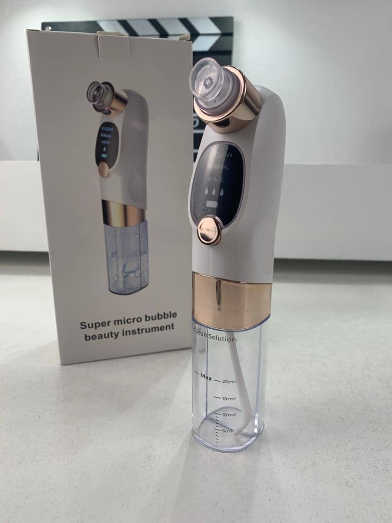 Aspirateur de Point Noirs avec 6 têtes d’aspiration et 3 modes – جهاز إزالة الرؤوس السوداء - Soins et Beauté - صورة 7