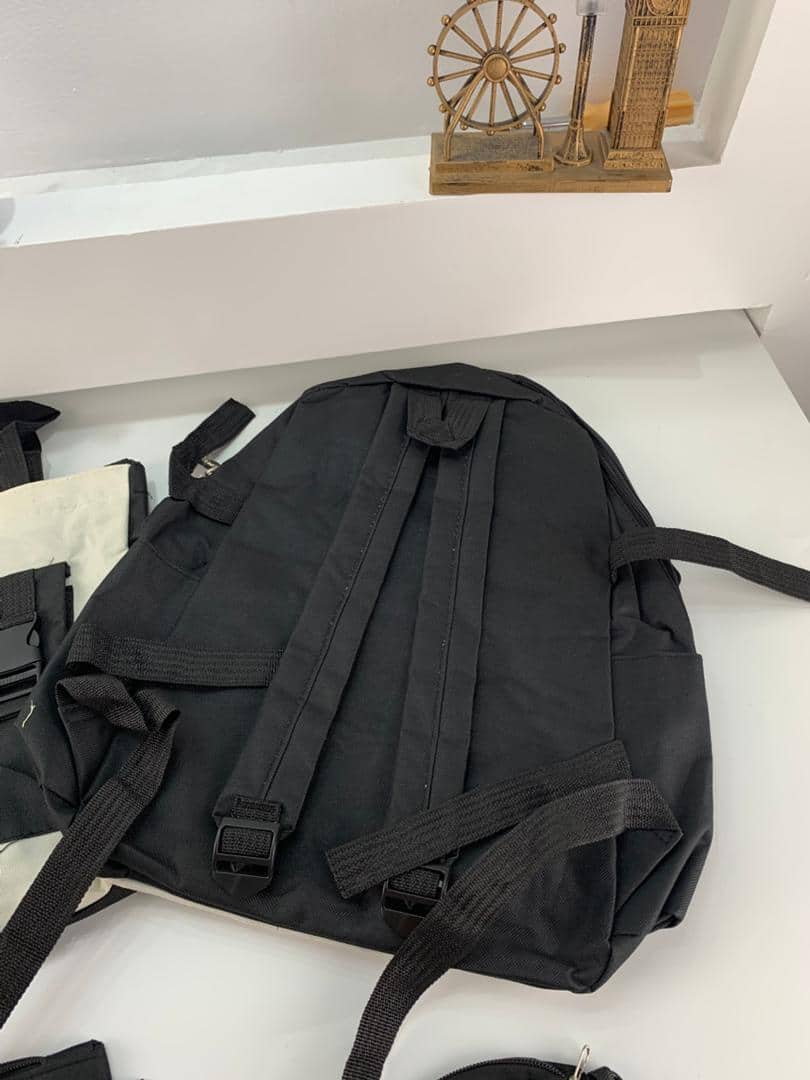 Ensemble de sacs d’école Kawai pour adolescents 4Pcs HAOLIDA V2 Noir – محفظة 4 قطع كاواي أسود - Sac à dos et Mode - صورة 6