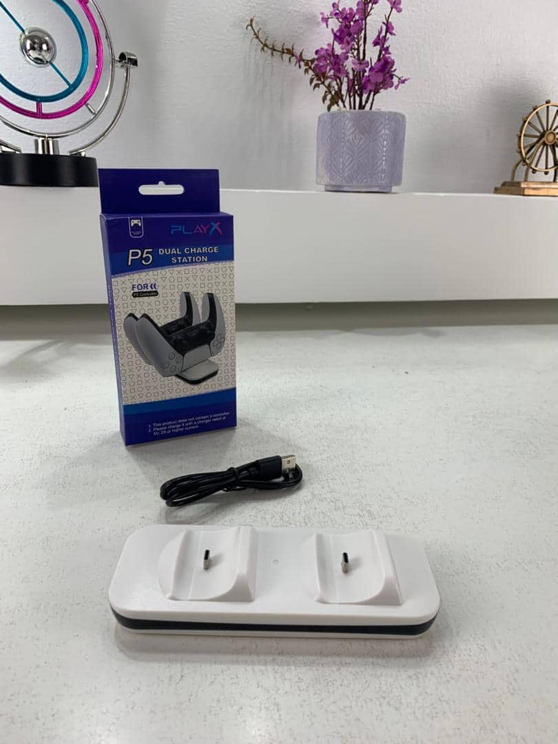 Station de charge sans fil Type C Double Chargeur pour Manette PS5 – شاحن يد التحكم - Jouet & Gaming - صورة 8