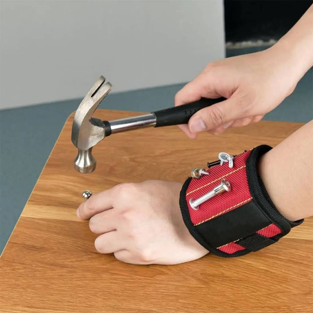 Bracelet magnétique respirant et réglable ultra résistant pour maintenir les vis – حزام يد مغناطيسي لشد البراغي - Outillage et Bricolage - صورة 3