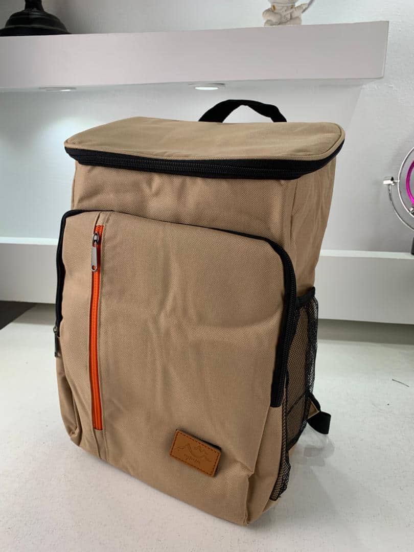 Sac à dos isotherme pour pique-nique avec isolation intérieure – حقيبة ظهر عازلة للحرارة والبرودة - Camping et Randonnée - صورة 12