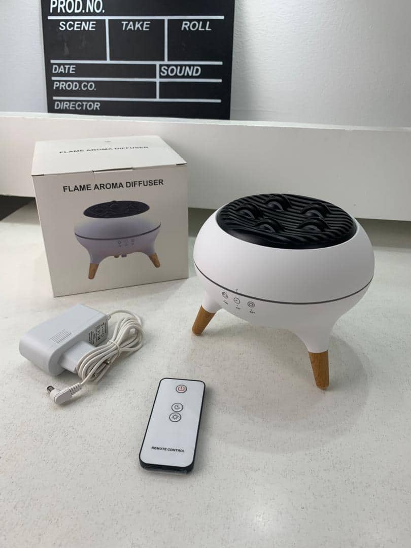 Diffuseur d’huiles essentielles ultrasonique 350 ml avec télécommande et lumières – جهاز تعطير الجو - Électronique - صورة 8