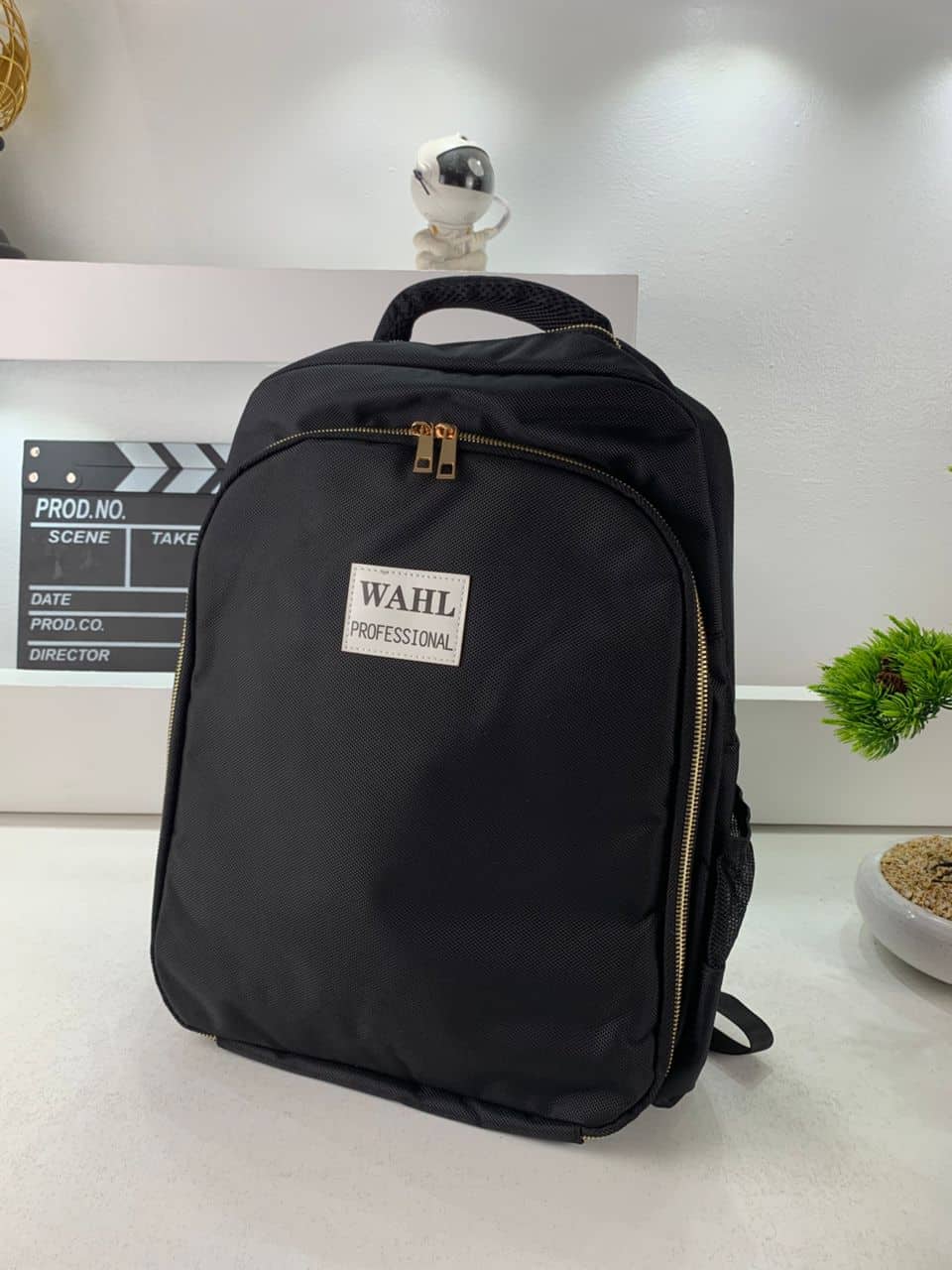 Sac à dos Coiffeur WAHL avec des Support pour Tondeuses et Outils Professionnels – حقيبة اغراض الحلاق - Divers - صورة 7