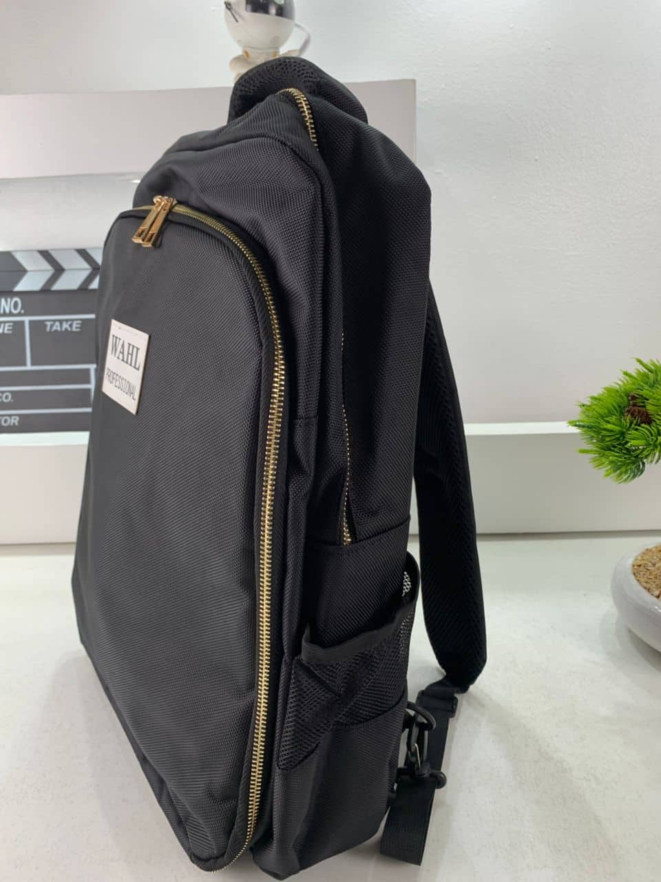 Sac à dos Coiffeur WAHL avec des Support pour Tondeuses et Outils Professionnels – حقيبة اغراض الحلاق - Divers - صورة 8