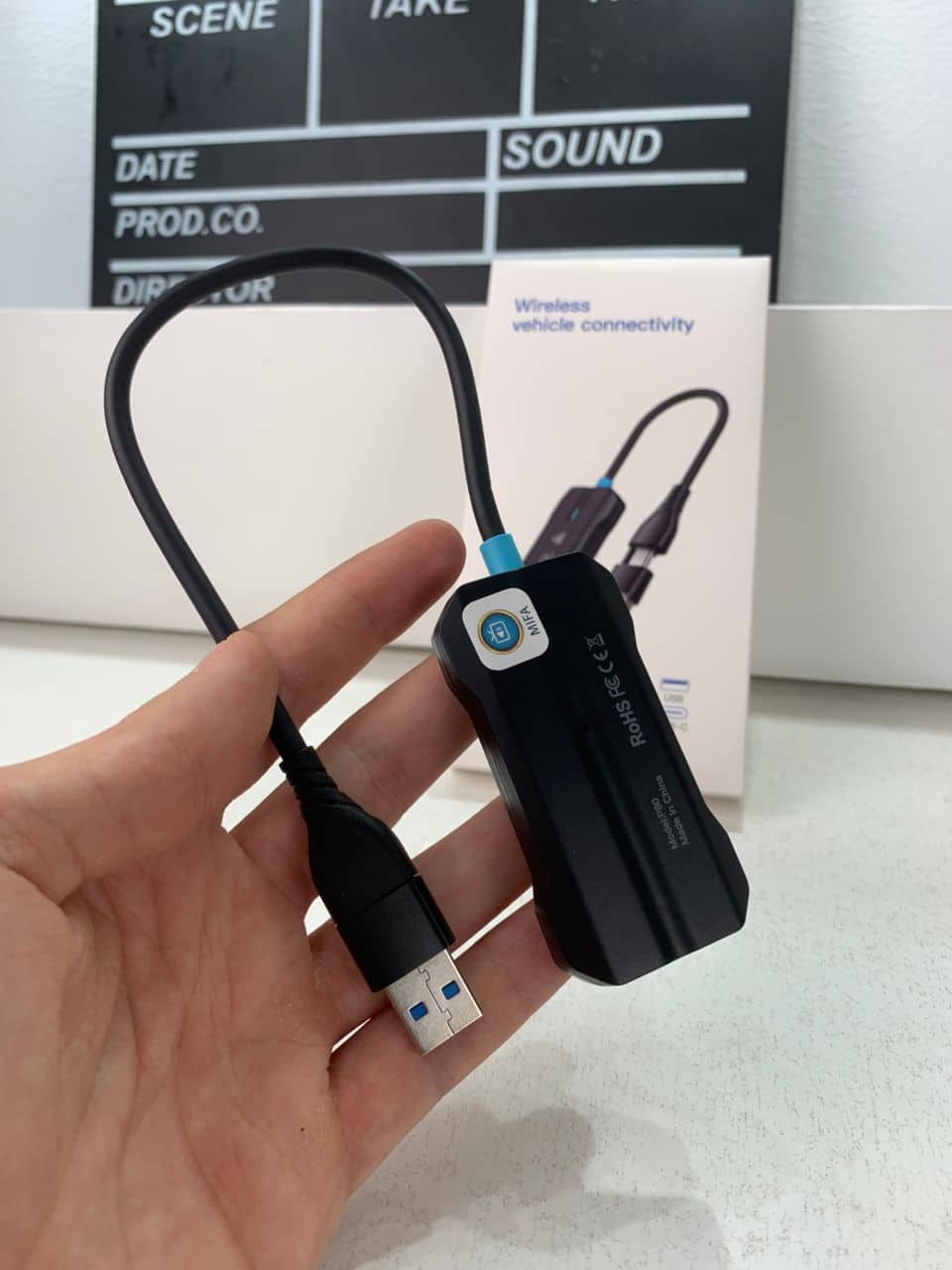 Adaptateur USB CarPlay Sans Fil pour Voitures - جهاز ميديا ذكي للسيارات - Accessoires Auto/Moto - صورة 9