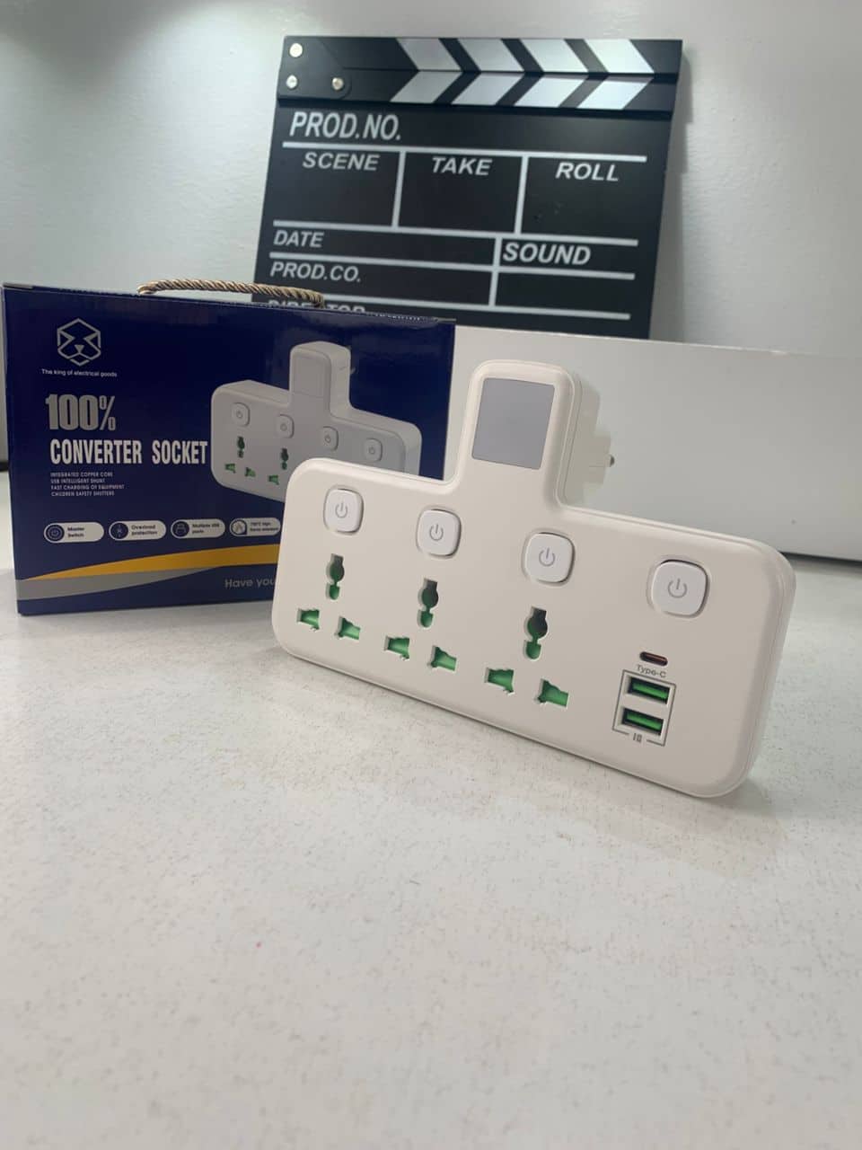 Multiprise Murale LED avec 2 ports USB-A et 1 port USB-C (charge rapide) – مقبس طاقة مقبس طاقة مع منافذ شحن - Outillage et Bricolage - صورة 7
