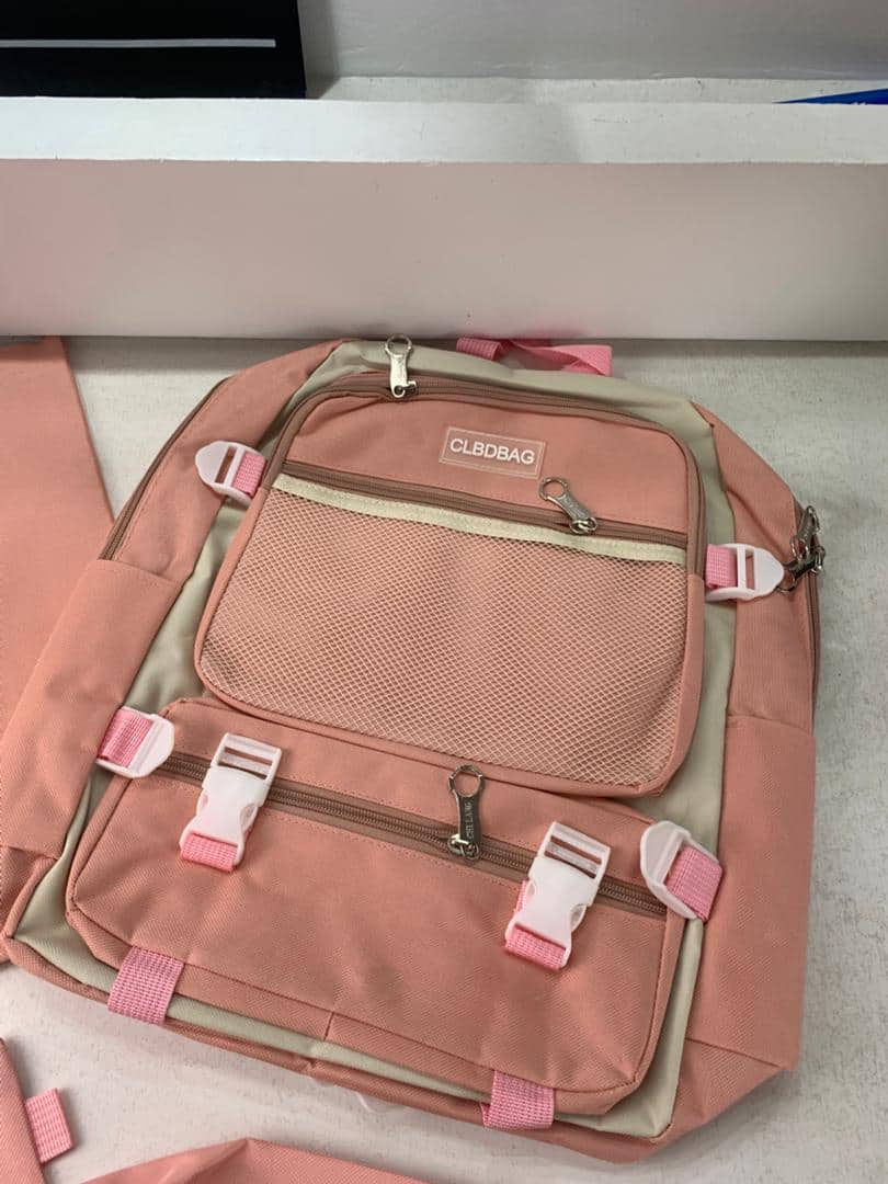 Ensemble de sacs d’école Kawai pour adolescents 4Pcs V3 CLBD Rose – محفظة 4 قطع كاواي وردي - Sac à dos et Mode - صورة 5