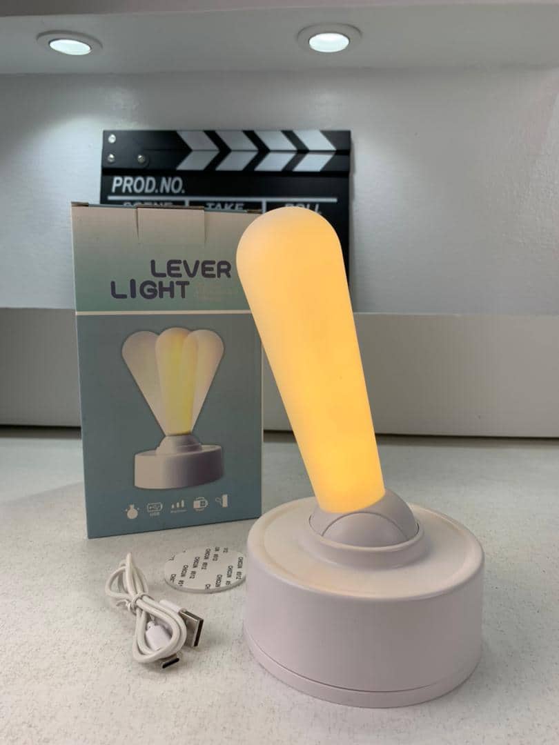 Veilleuse LED à Levier avec Interrupteur à bascule Rechargeable – مصباح غرف نوم قابل للشحن - Électronique - صورة 9