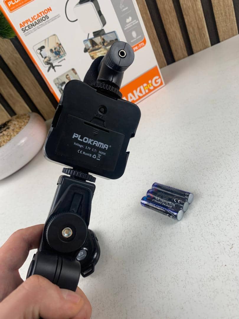Kit d’enregistrement vidéo pour smartphone et appareil photo avec microphone à LED intégré – طقم تصورير إحترافي مع ميكروفون وإضاءة مدمجة - Électronique - صورة 11