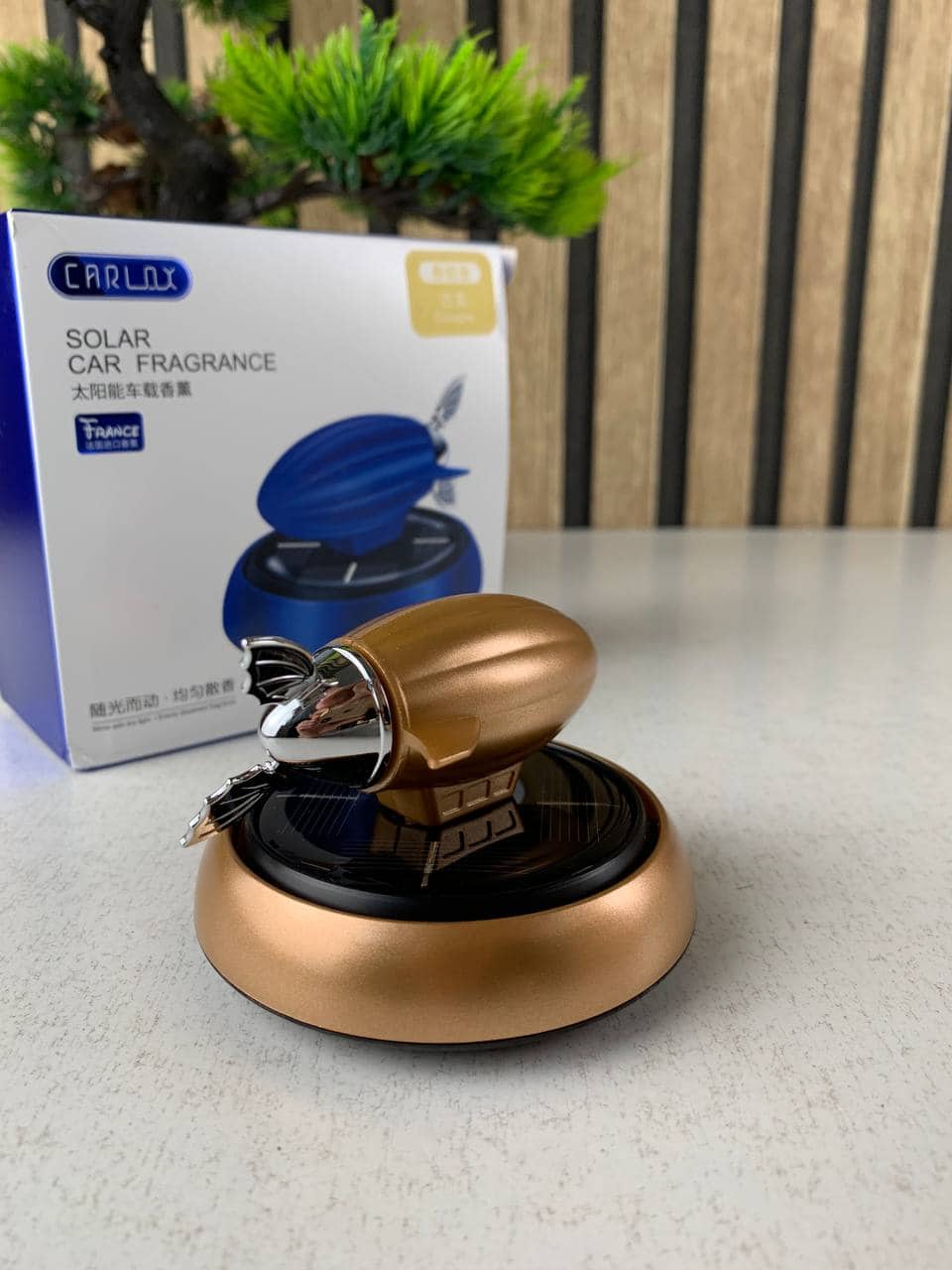 Dirigeable Désodorisant solaire en alliage pour voiture – معطر هواء للسيارة يعمل بالطاقة الشمسية على شكل منطاد - Accessoires Auto/Moto - صورة 7