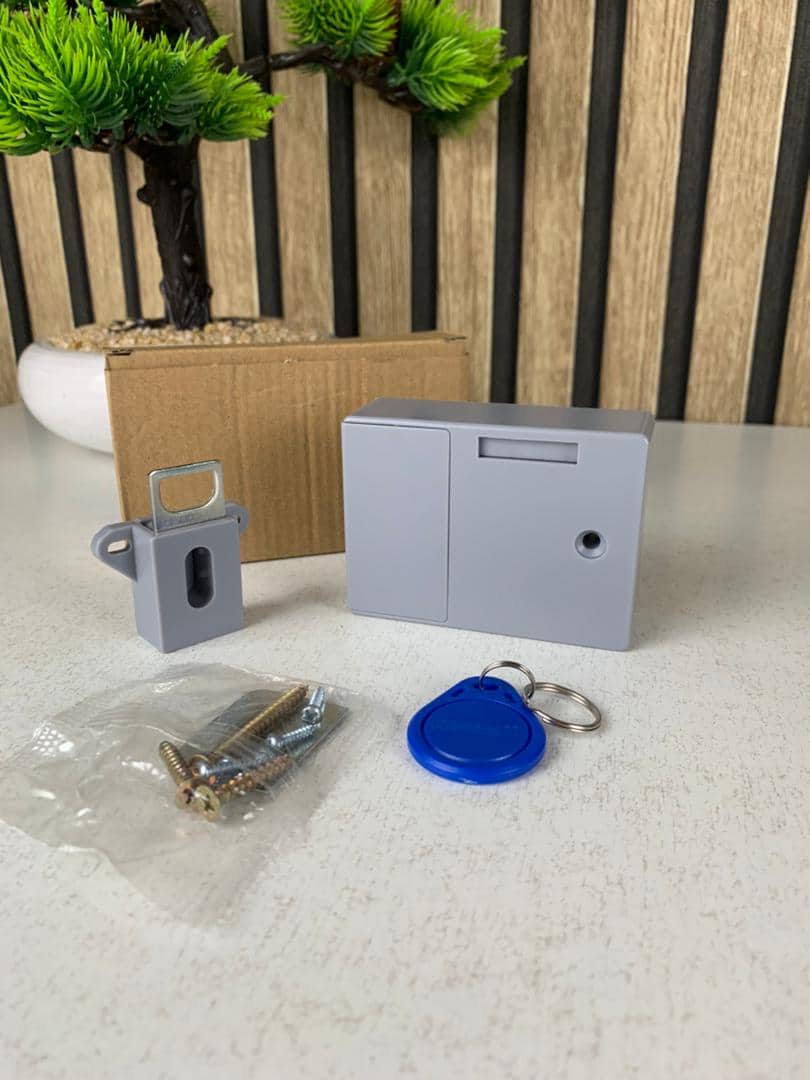 Serrure électronique d’armoire avec carte de déverrouillage – قفل درج ذكي مع بطاقة فتح - Électronique - صورة 9