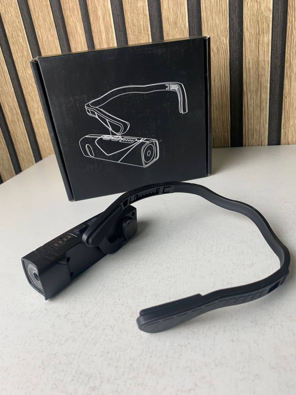 Lampe Frontale Rechargeable 1000 Lumen Avec Sensor de Mouvement et 5 Modes de Lumière - Camping et Randonnée - صورة 8