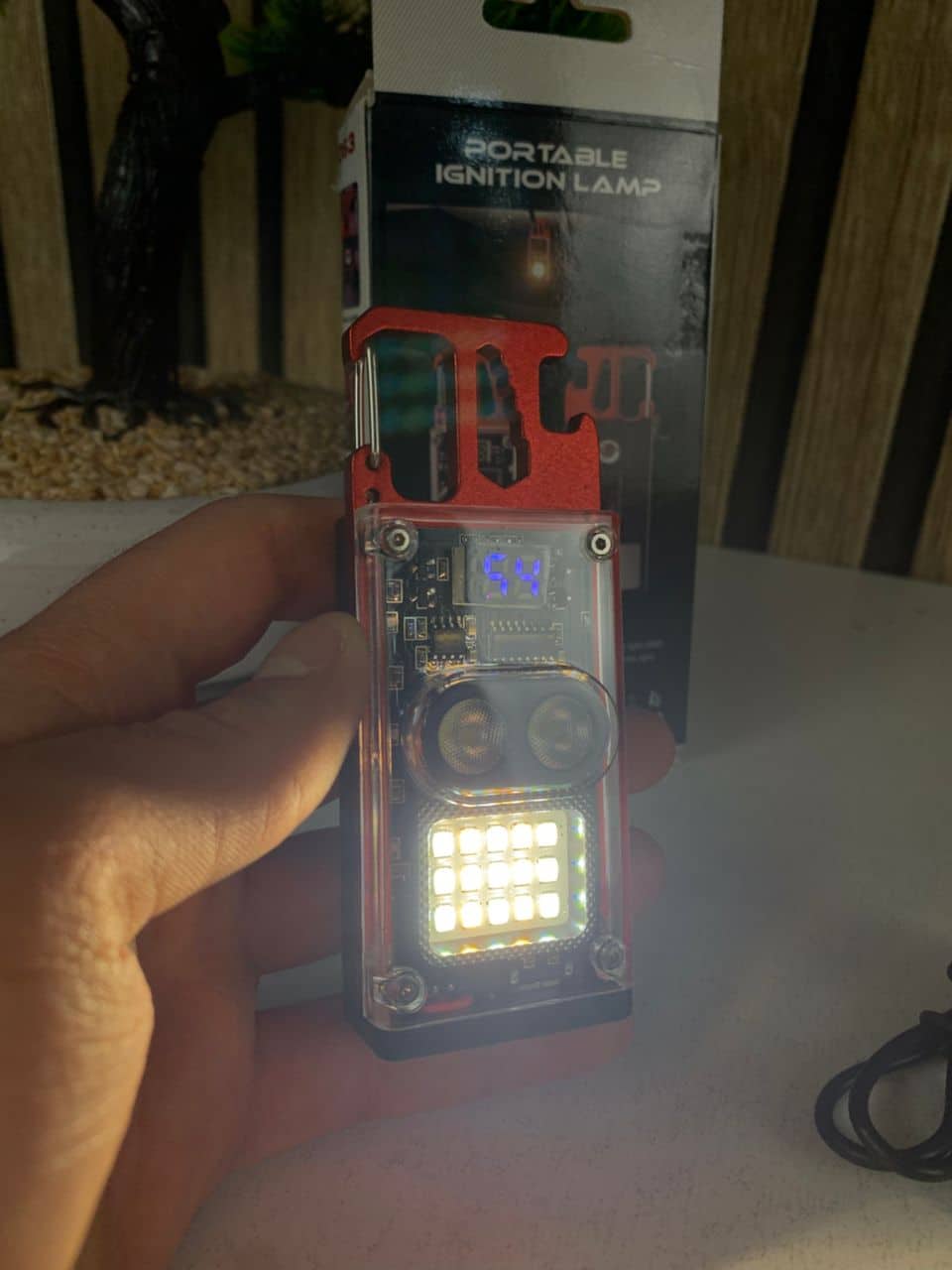 Lampe de poche COB 1000 lumens multifonction avec 6 modes d’éclairage – مصباح متعدد الوظائف - Camping et Randonnée - صورة 11
