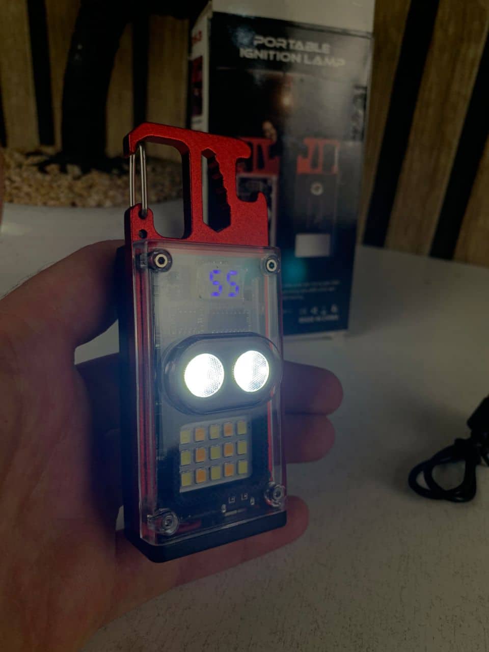 Lampe de poche COB 1000 lumens multifonction avec 6 modes d’éclairage – مصباح متعدد الوظائف - Camping et Randonnée - صورة 12