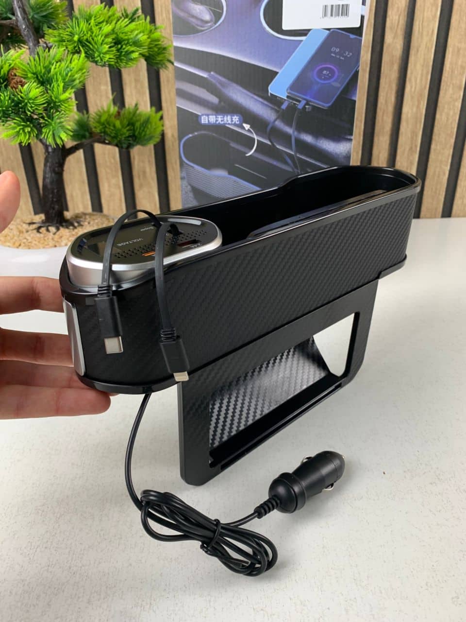 Organisateur 5 en 1 pour siège auto avec chargeur sans fil et 2 câbles télescopiques - Accessoires Auto/Moto - صورة 9