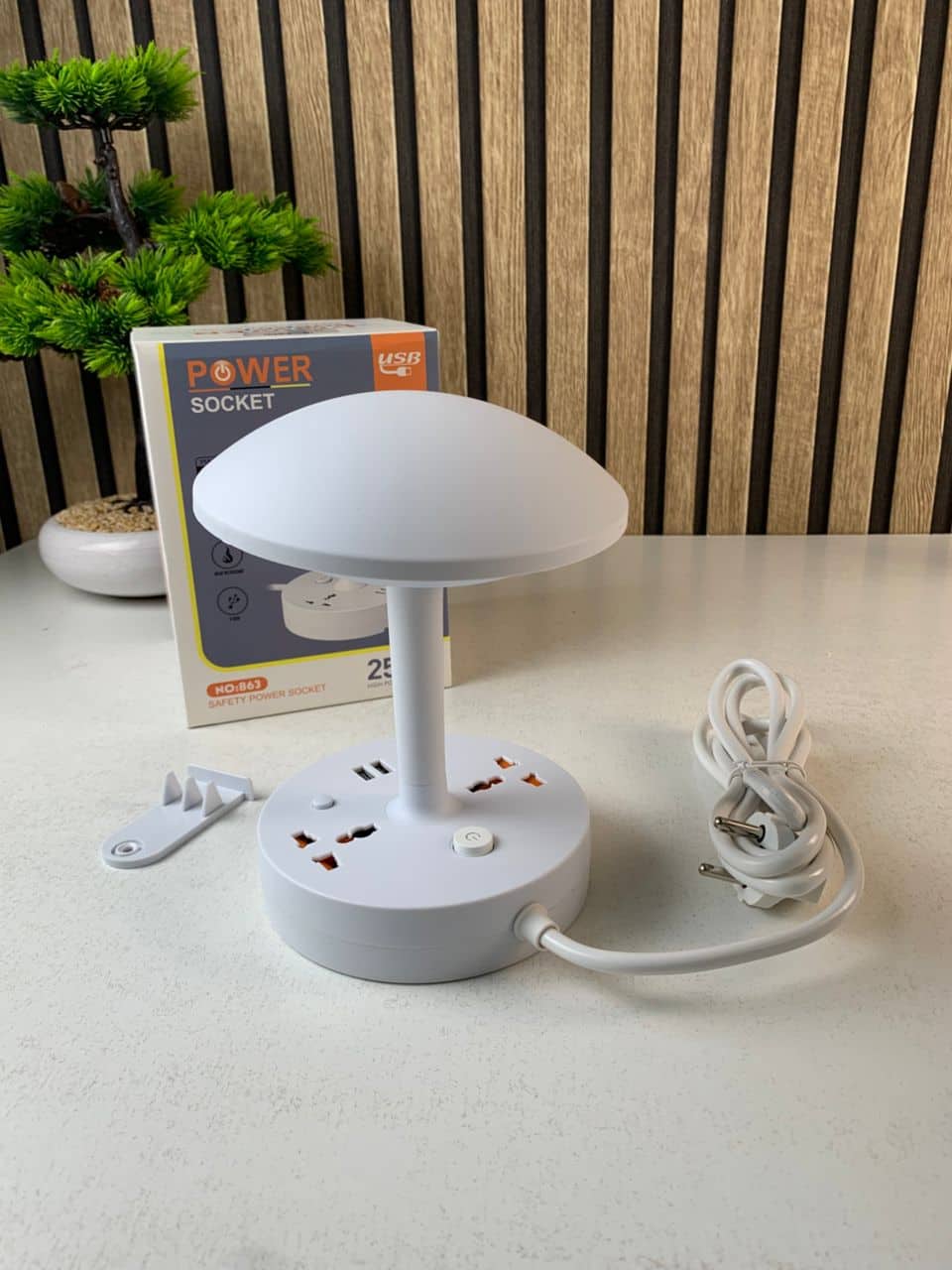 Multiprise et lampe de bureau 2500W avec USB Ports à intensité variable 3 couleurs - Électronique - صورة 7